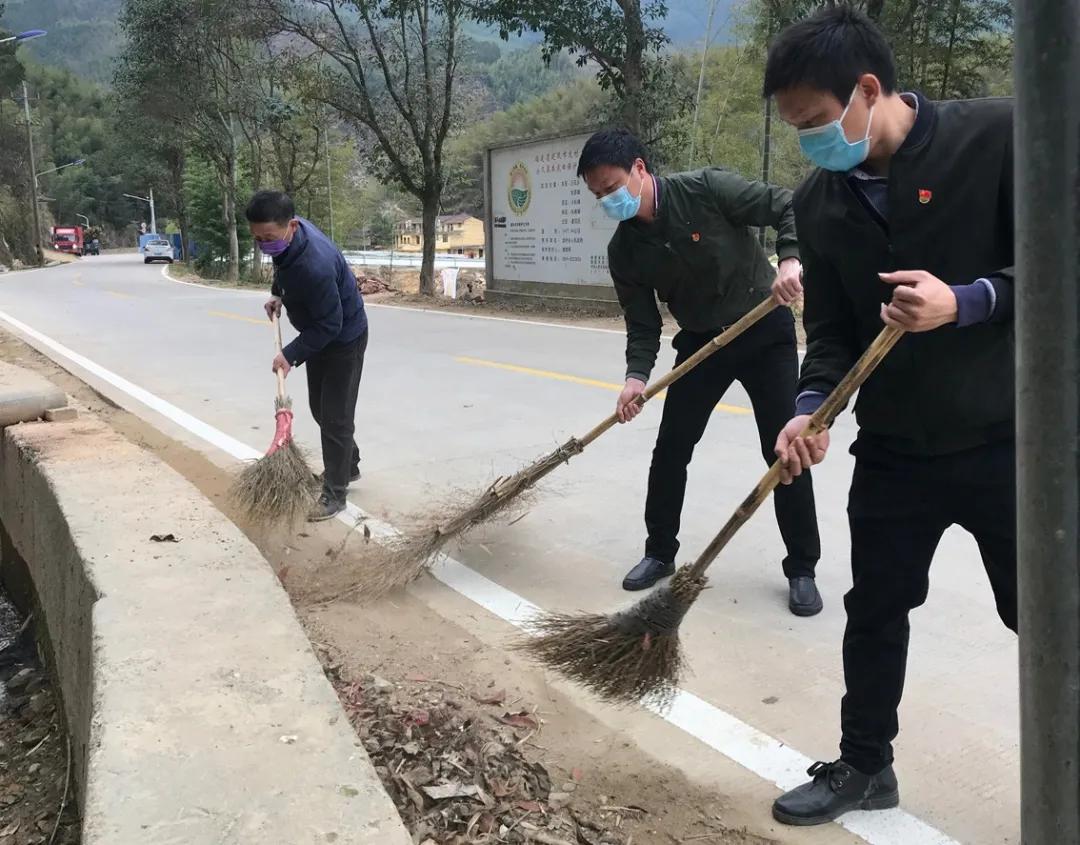 玩家必看教程“微乐龙江麻将万能开挂器!详细分享装挂步骤