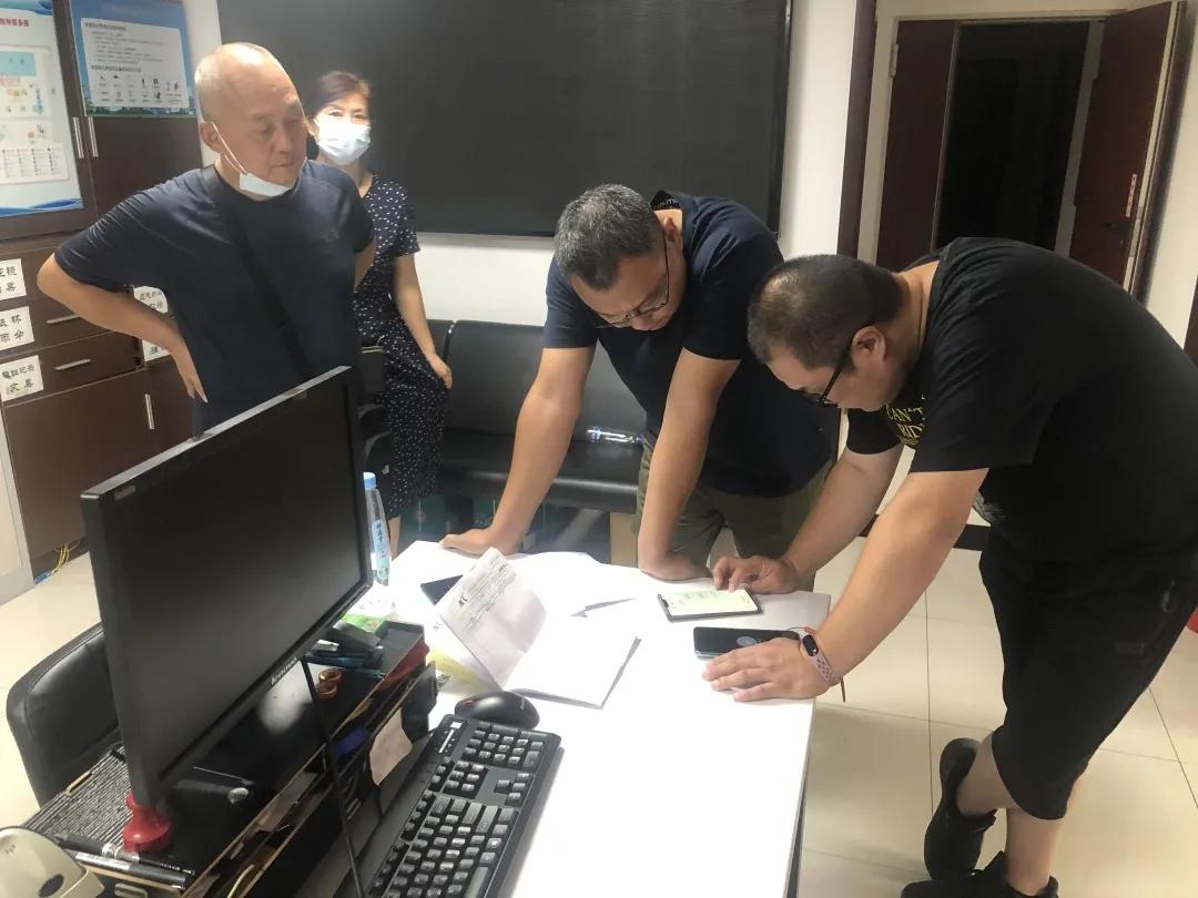 疫情中的无畏守护者,医护英雄人物 疫情中的无畏守护者,医护英雄人物