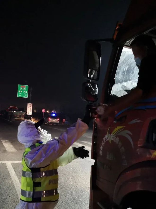 一线抗疫勇士,无名英雄的守护使命 一线抗疫勇士,无名英雄的守护使命