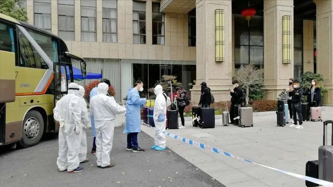 疫情封城,静默中的觉醒之路 疫情封城,静默中的觉醒之路