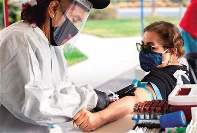 新冠疫情下的挑战与希望交织的一年回顾 新冠疫情下的挑战与希望交织的一年回顾