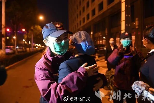 武汉新冠疫情第一吹哨人,探寻英雄本色,揭开神秘面纱 武汉新冠疫情第一吹哨人,探寻英雄本色,揭开神秘面纱