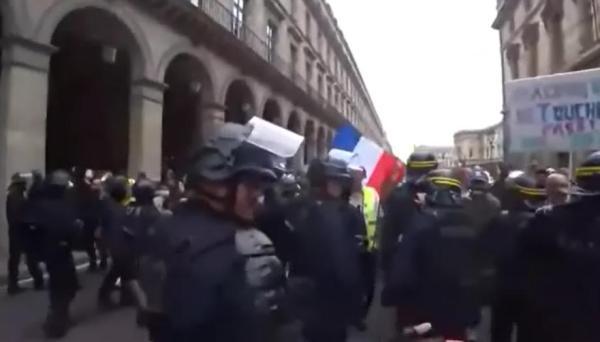 疫情封锁与应对策略，行动与策略的重要性探讨