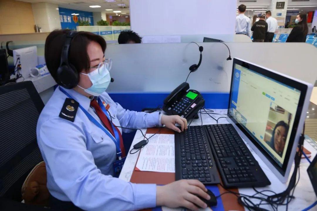 疫情期间税收滞纳金减免政策深度解析 疫情期间税收滞纳金减免政策深度解析