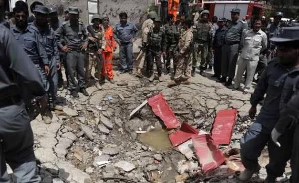 突然疫情爆发,挑战与希望并存 突然疫情爆发,挑战与希望并存