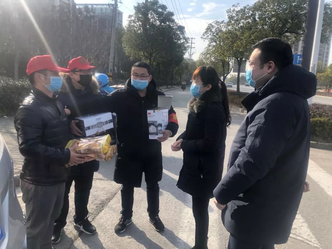 天津疫情专家坚守一线，共克时艰战疫情