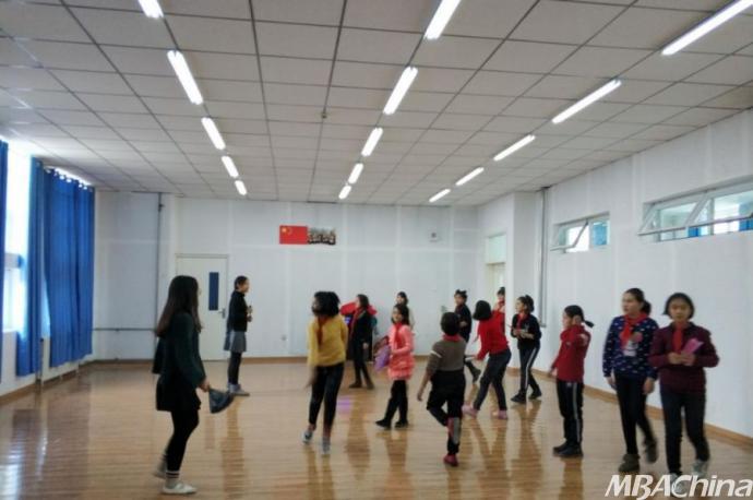 天津财经大学的新疆文化风采展示 天津财经大学的新疆文化风采展示