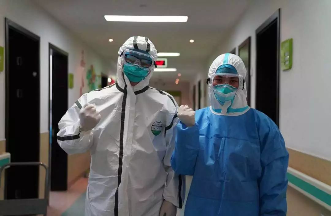 武汉疫情中的浙江专家，勇担重任，共克时艰