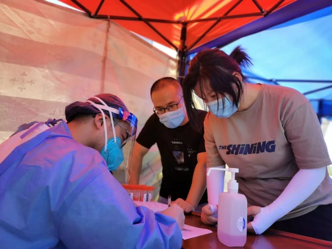 浙江坚决筑牢疫情防控防线，守护人民健康安全