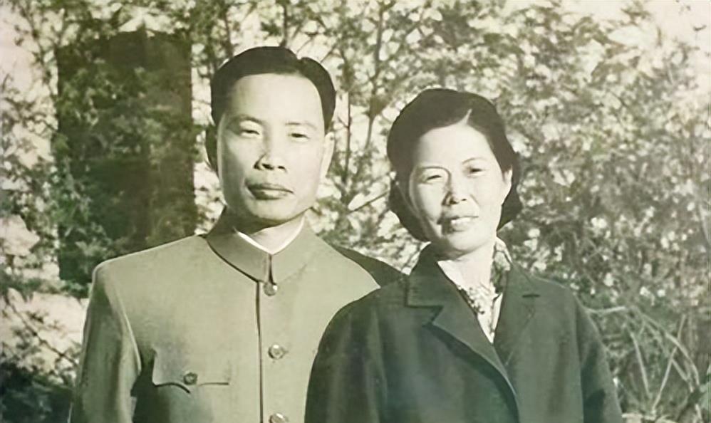 上海疫情防控组，城市坚不可摧的防线守护者