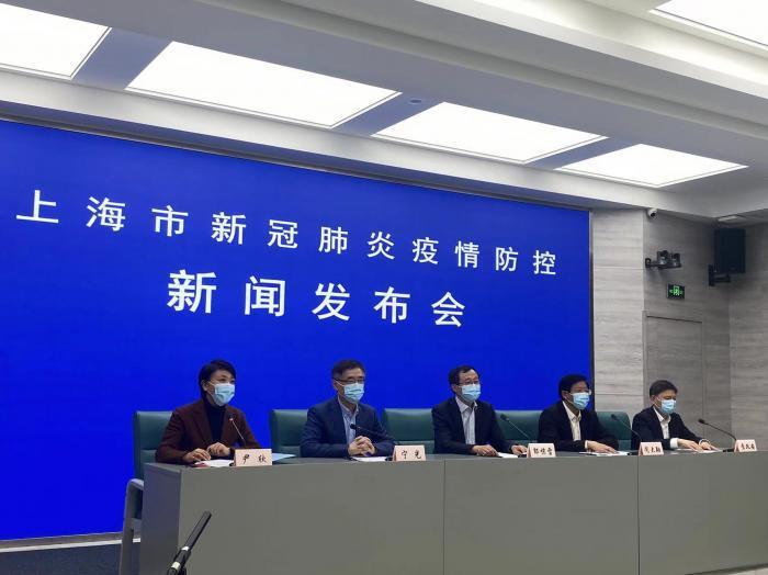 上海市新冠疫情防控策略与实践探索