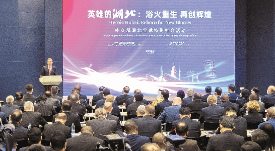 上海重疫区抗疫之路，挑战与希望同在