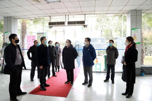 上海疫情局与辽宁副局长携手共筑抗疫防线 上海疫情局与辽宁副局长携手共筑抗疫防线