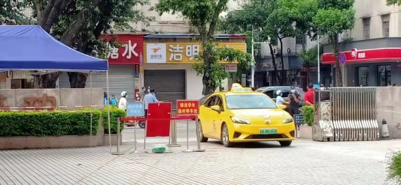 上海疫情下的成都分局局长,一线抗疫与守护平安的双重挑战 上海疫情下的成都分局局长,一线抗疫与守护平安的双重挑战