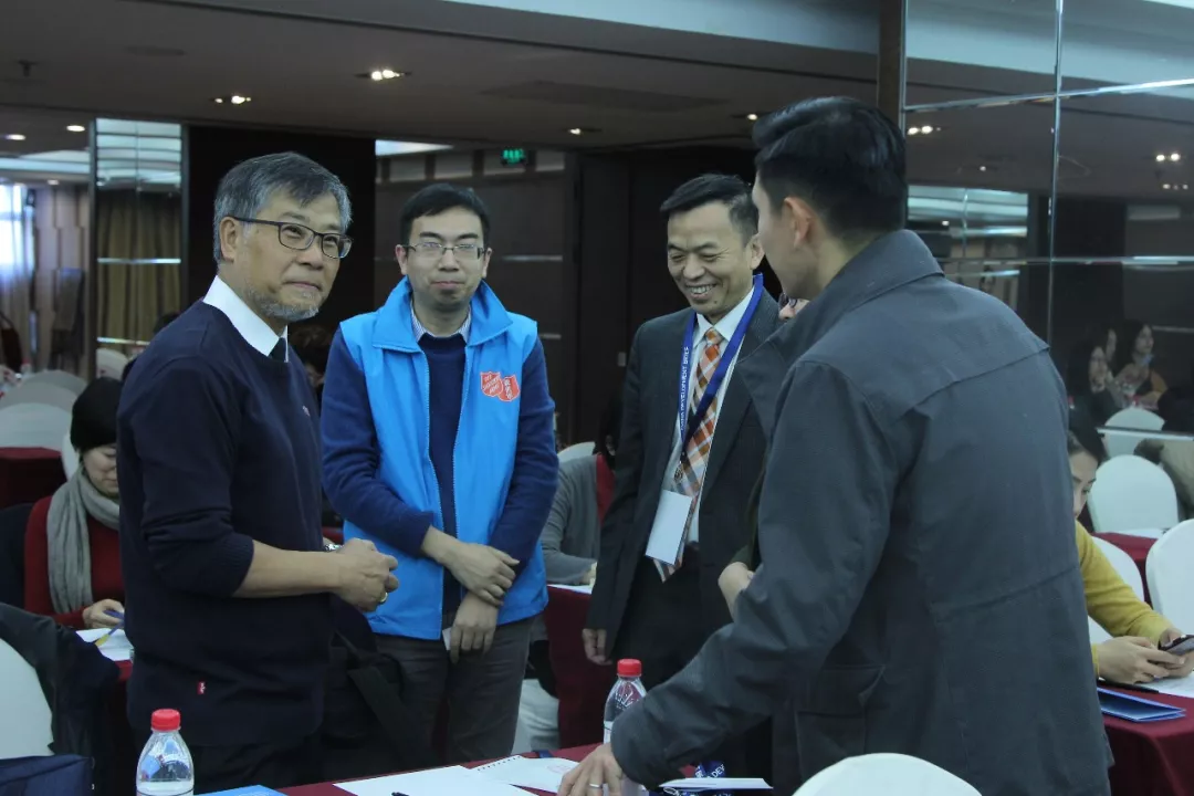 郑州商场与北京的疫情动态，挑战与应对策略