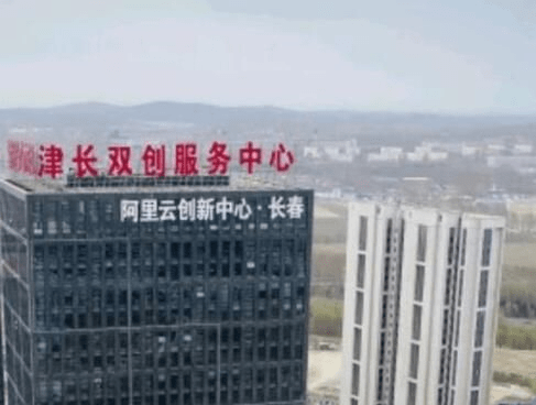 长春疫情下的商场关闭与城市的静默时刻