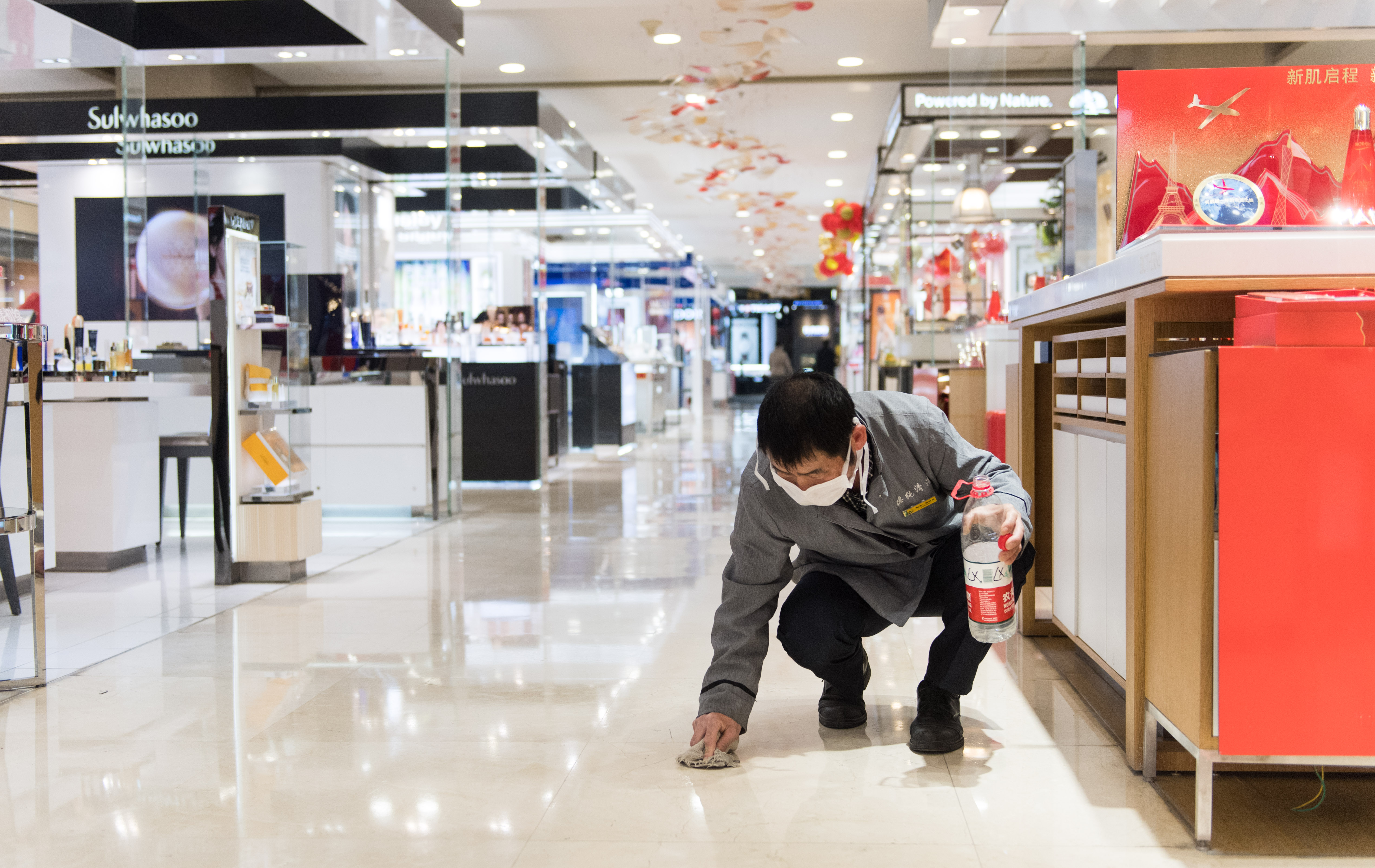 长沙商场疫情停业，挑战与应对策略