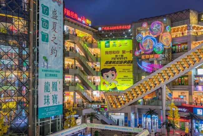 郑州与武汉商场复苏，疫情之下商业复兴的新篇章