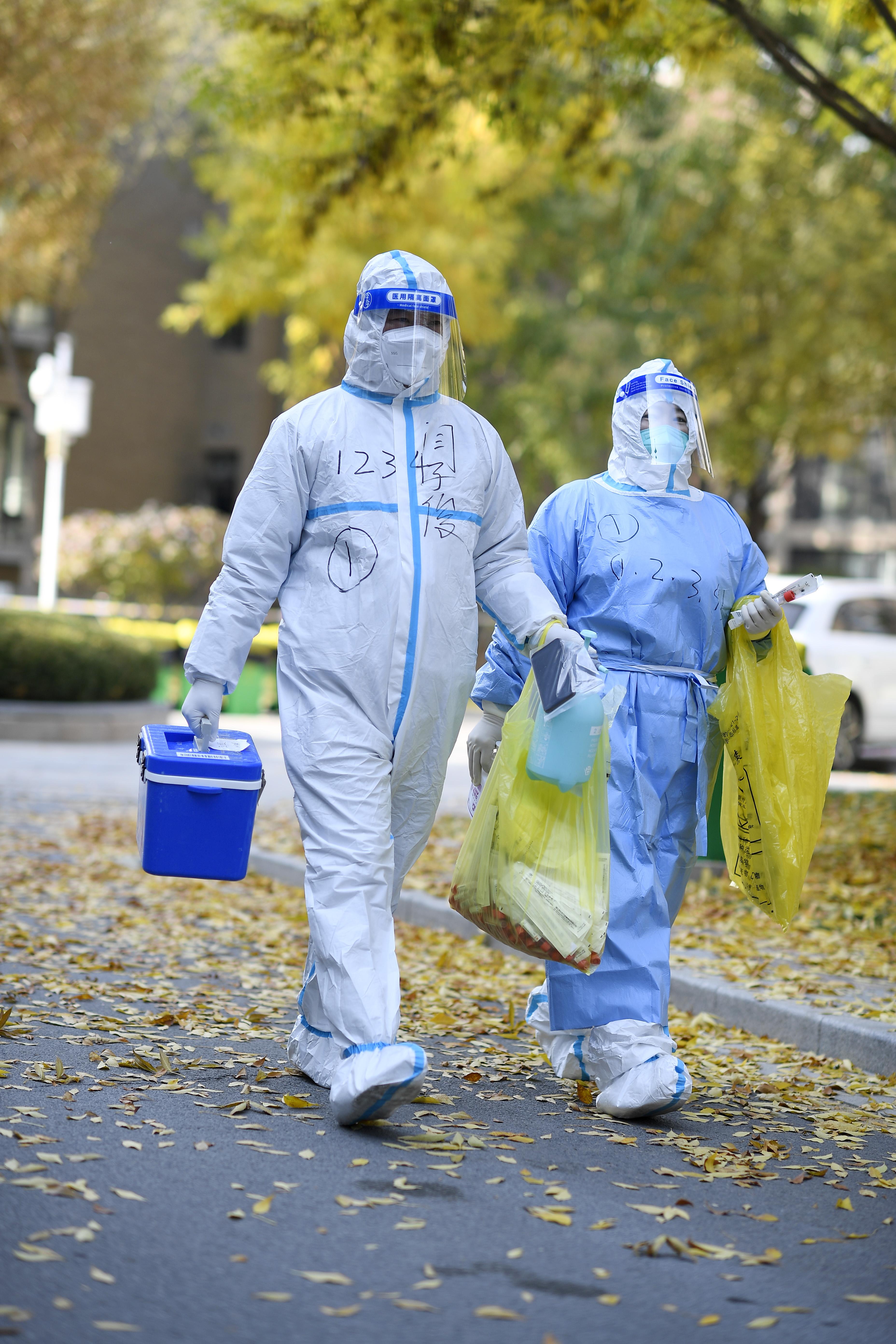 疫情背景下郑州与银川商场营业状况对比探究