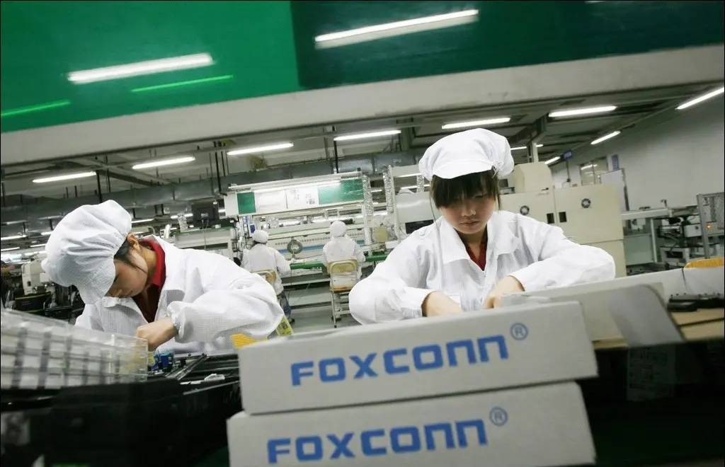 郑州富士康应对新冠肺炎挑战 郑州富士康应对新冠肺炎挑战