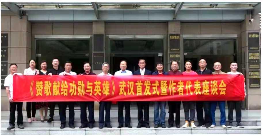 冰城静默，哈尔滨疫情封闭下的坚韧与温情