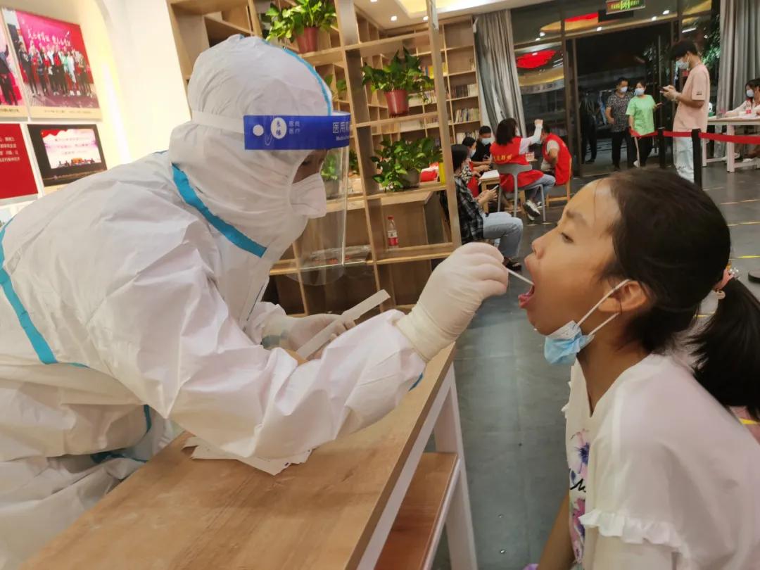 郑州市疫情防控新闻发布会,坚定信心,科学防控,筑牢疫情防控坚固防线 郑州市疫情防控新闻发布会,坚定信心,科学防控,筑牢疫情防控坚固防线