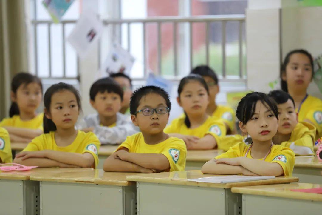 郑州疫情，坚韧谱写希望交响曲