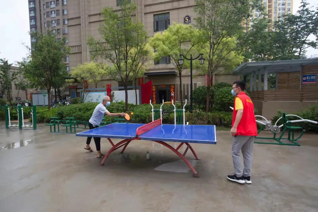 武汉疫情与郑州暴雨,挑战与希望的交织战 武汉疫情与郑州暴雨,挑战与希望的交织战