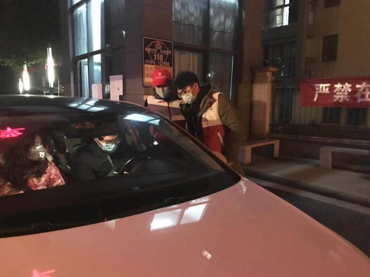 郑州大学生返乡之路与北京疫情防控政策解析 郑州大学生返乡之路与北京疫情防控政策解析