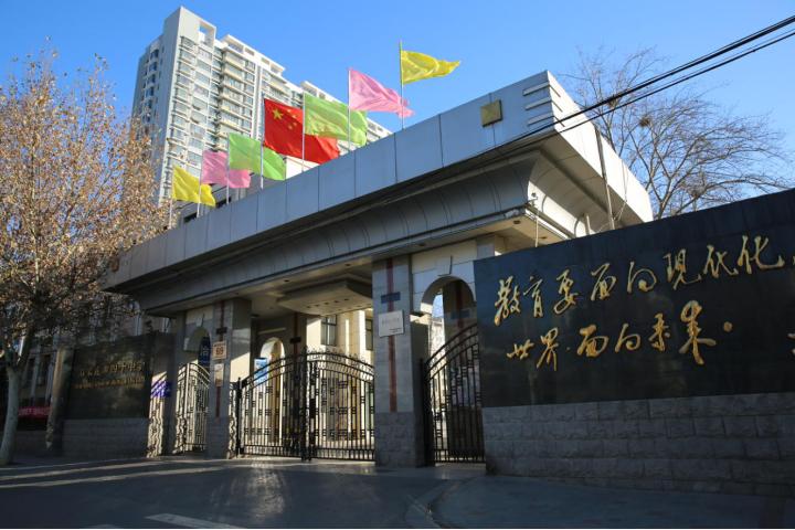 石家庄街头大学生面临的疫情困境