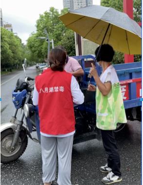 南昌坚决实施疫情控制政策,保障人民生命健康,遏制疫情扩散 南昌坚决实施疫情控制政策,保障人民生命健康,遏制疫情扩散