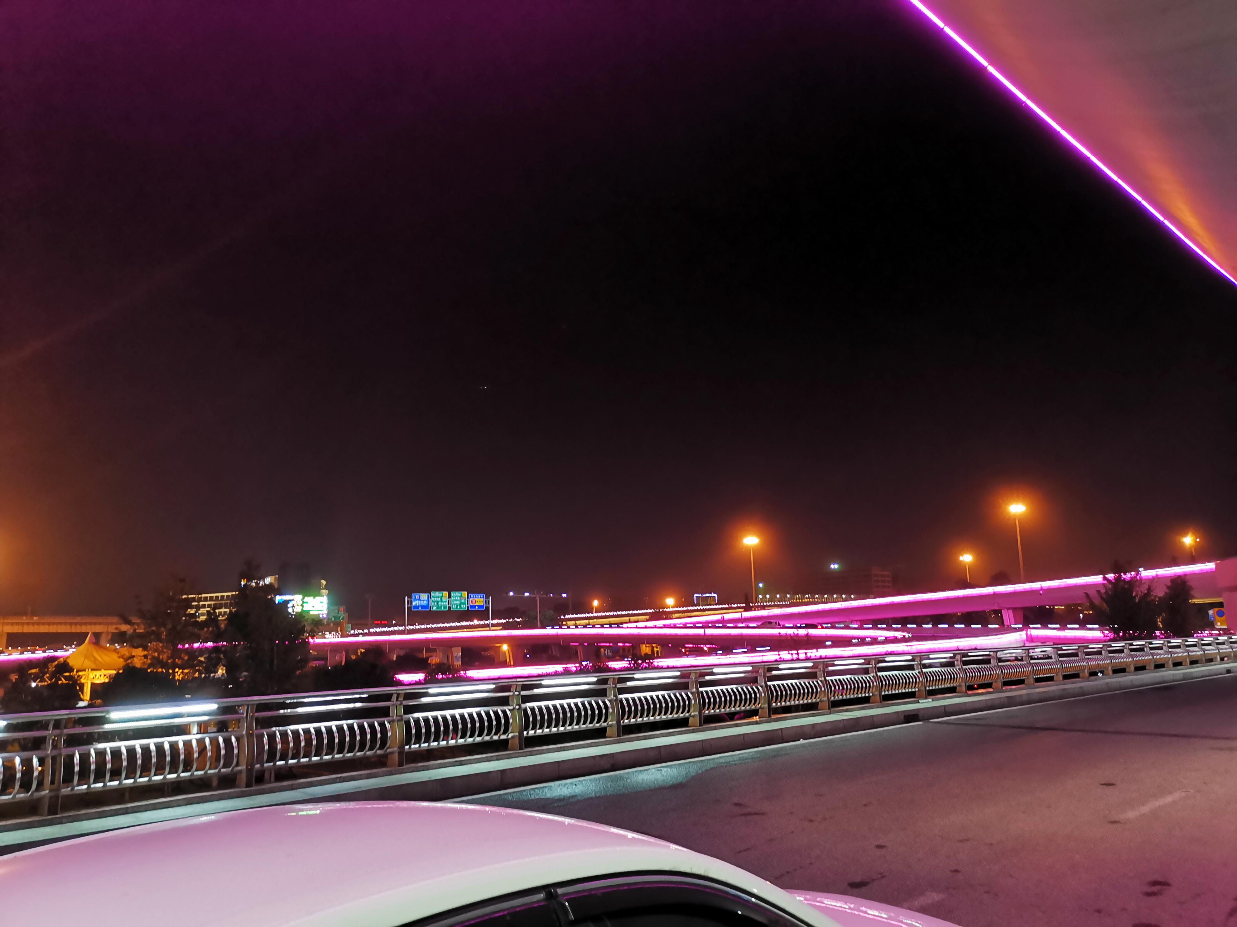 疫情封控下的北京与长沙，城市挑战与机遇的最新动态