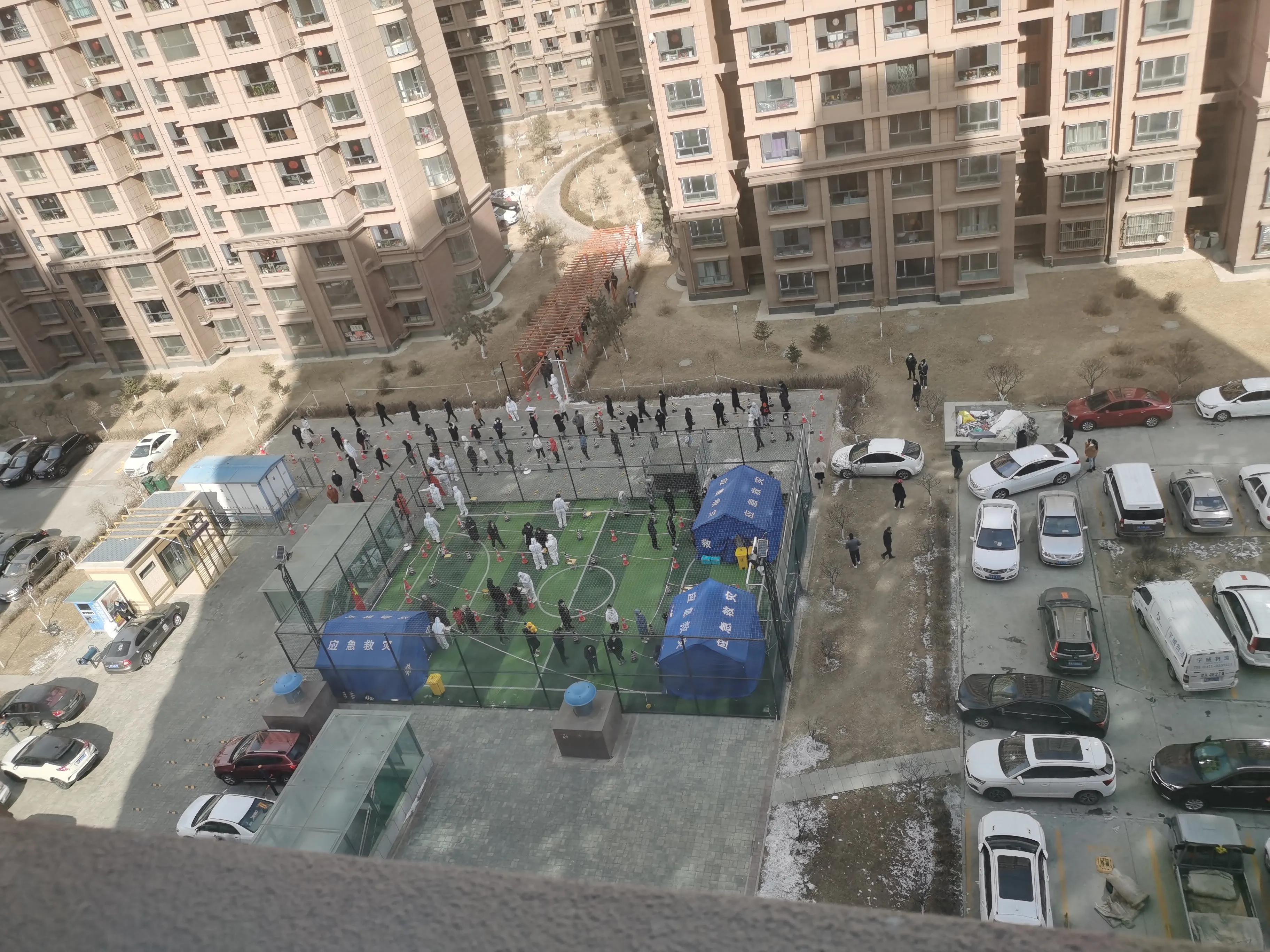 呼和浩特坚决遏制疫情扩散,保障人民生命安全和身体健康的通告 呼和浩特坚决遏制疫情扩散,保障人民生命安全和身体健康的通告