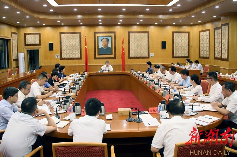 河南省委书记与疫情，福州人民的担当与力量展现抗疫决心