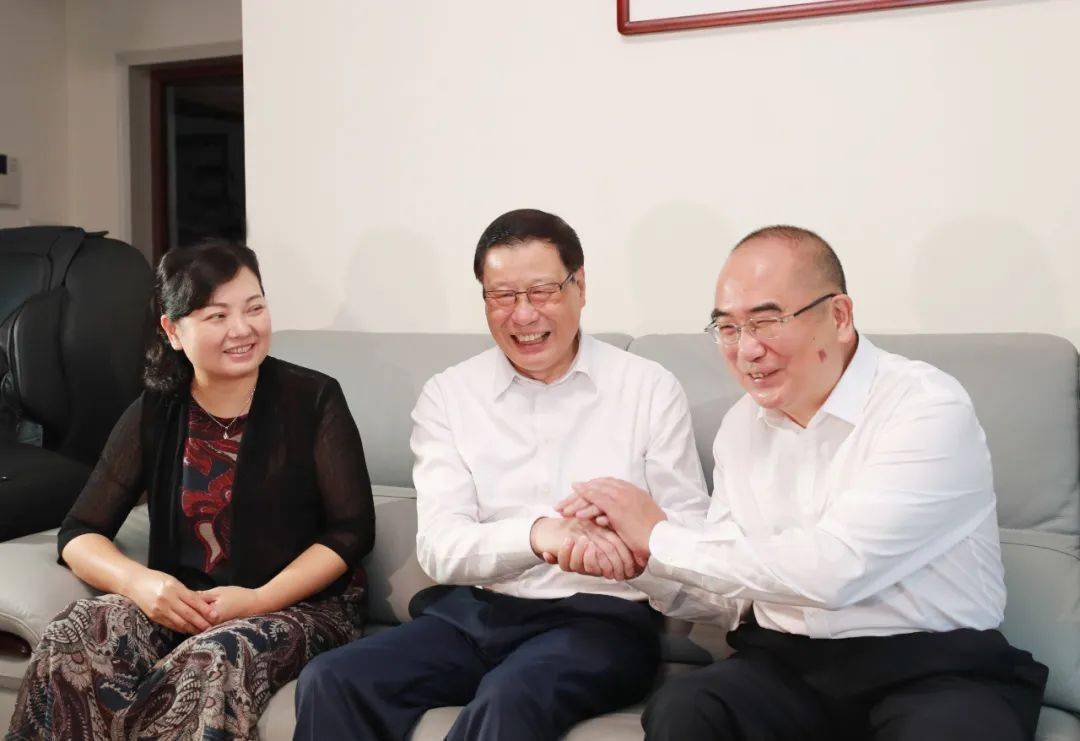 河南省委书记与哈尔滨携手抗疫,领导力量展现行动决心 河南省委书记与哈尔滨携手抗疫,领导力量展现行动决心