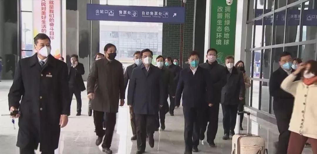 河南省委书记与成都疫情，展现领导担当的时刻