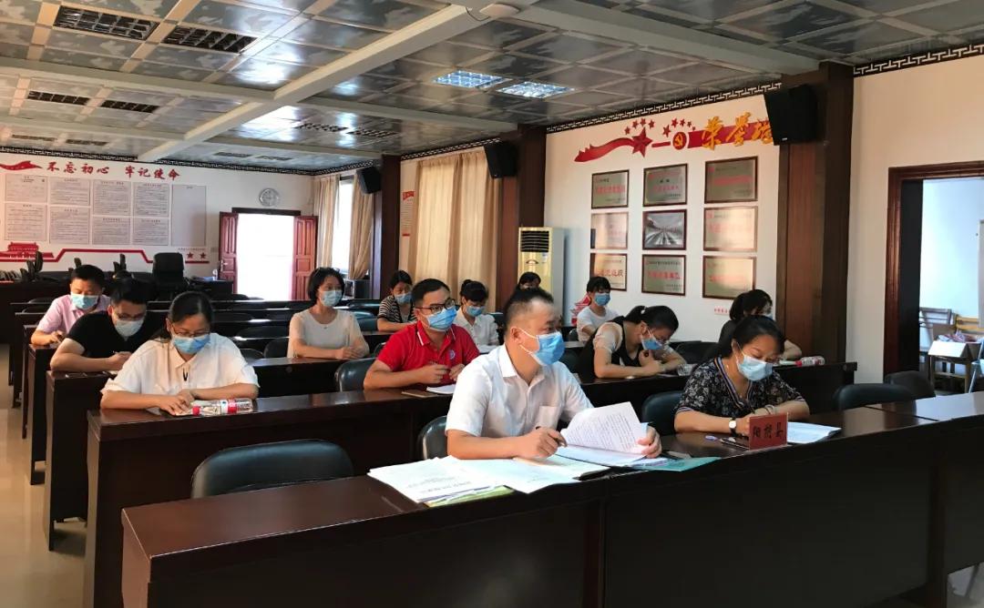 疫情背景下北京与成都疫苗可接种性探讨