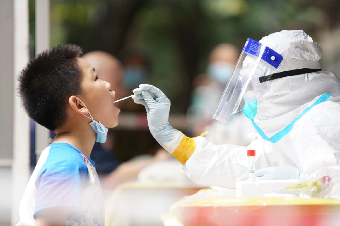 今日教程“微乐捉鸡麻将万能开挂器下载安装!详细分享装挂步骤