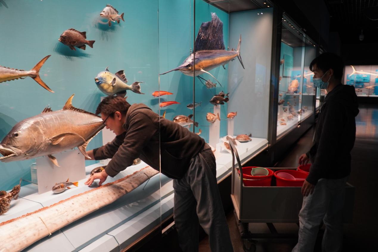 天津机场加强疫情防控措施,筑牢空中防线确保旅客安全出行 天津机场加强疫情防控措施,筑牢空中防线确保旅客安全出行