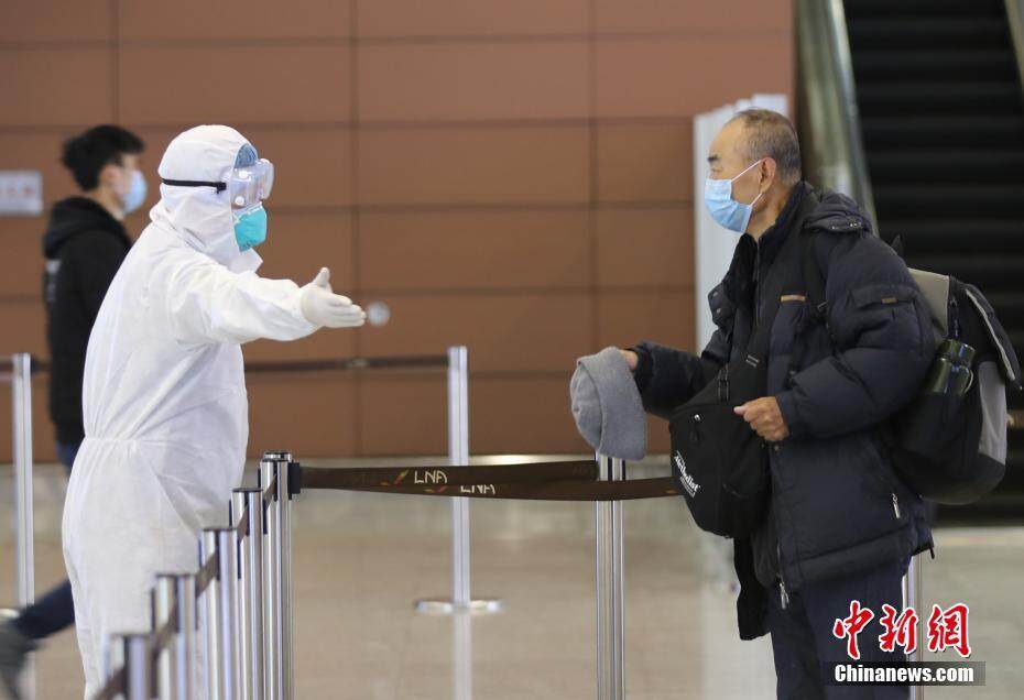 沈阳机场加强疫情防控措施，筑牢空中防线确保旅客安全出行