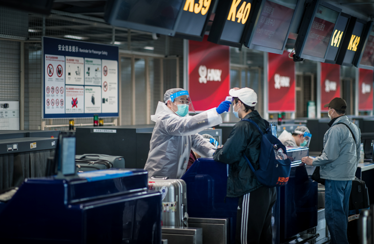 北京机场加强疫情防控措施,筑牢空中防线确保旅客安全出行 北京机场加强疫情防控措施,筑牢空中防线确保旅客安全出行