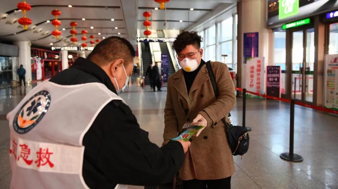 北京与呼和浩特疫情与飞机运输的紧密关联分析