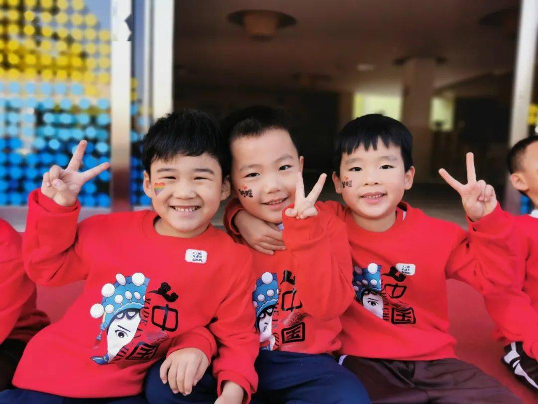 河南与重庆疫情防控最新动态报告