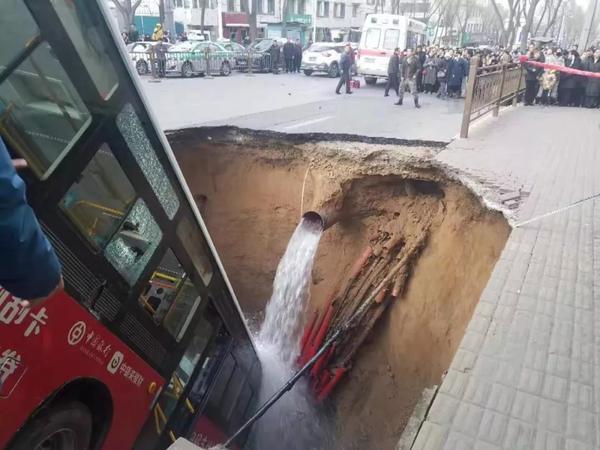 河南最新疫情通告与西宁疫情防控动态更新