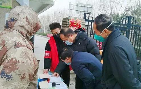 河南郑州疫情防控指挥部，坚守阵地，担当使命