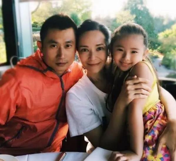 河南与香港携手应对疫情挑战，共同守护健康防线通告发布