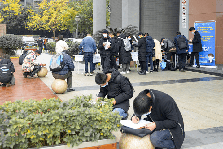 拉萨—重庆:拉萨到重庆多少公里?