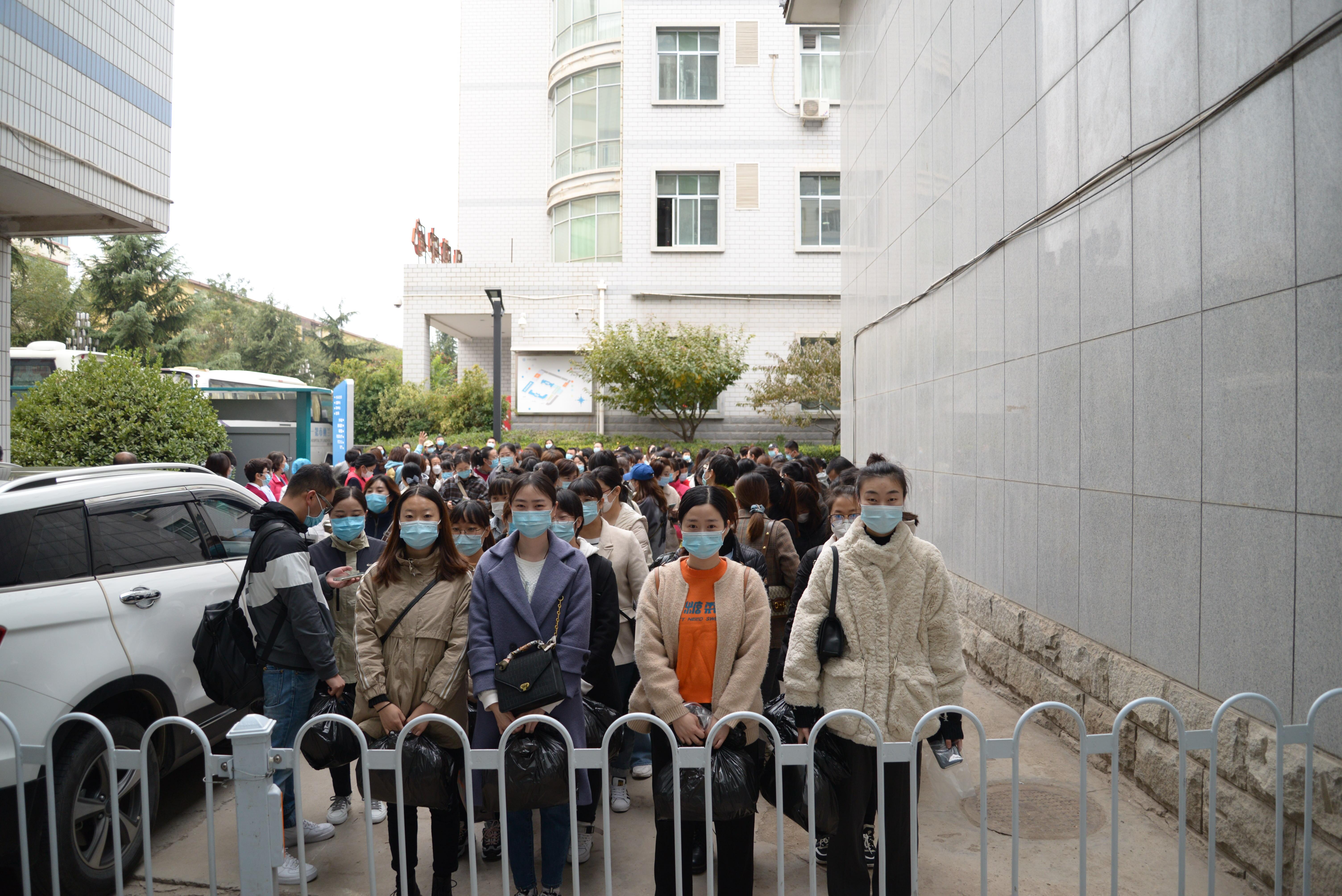 河南省郑州市疫情防控措施，科学防控与民生保障并重