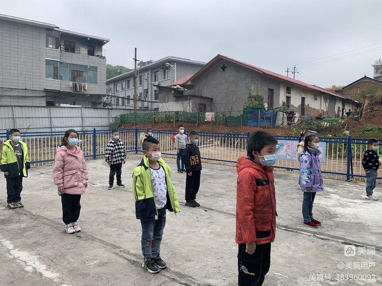 推荐一款“能实现透视的棋牌助手软件!详细分享装挂步骤