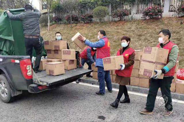 辅助开挂工具“江南苑苑开挂神器”(原来确实是有挂)